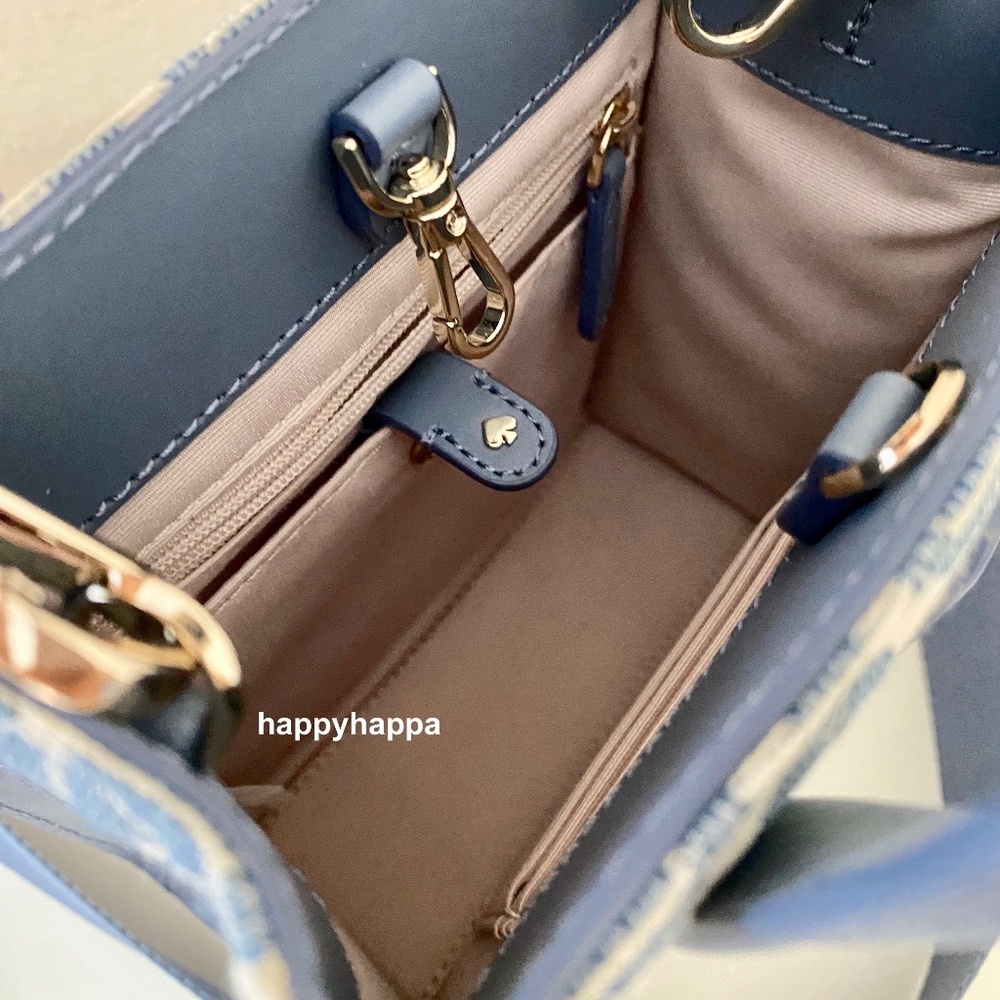 <kate spade> ♠️ spade flower jacquard manhattan mini crossbody/NWT - Picture 6 of 7
